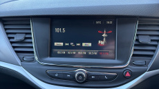 Vauxhall Astra 1.4i 16V Design 5dr Petrol Hatchback